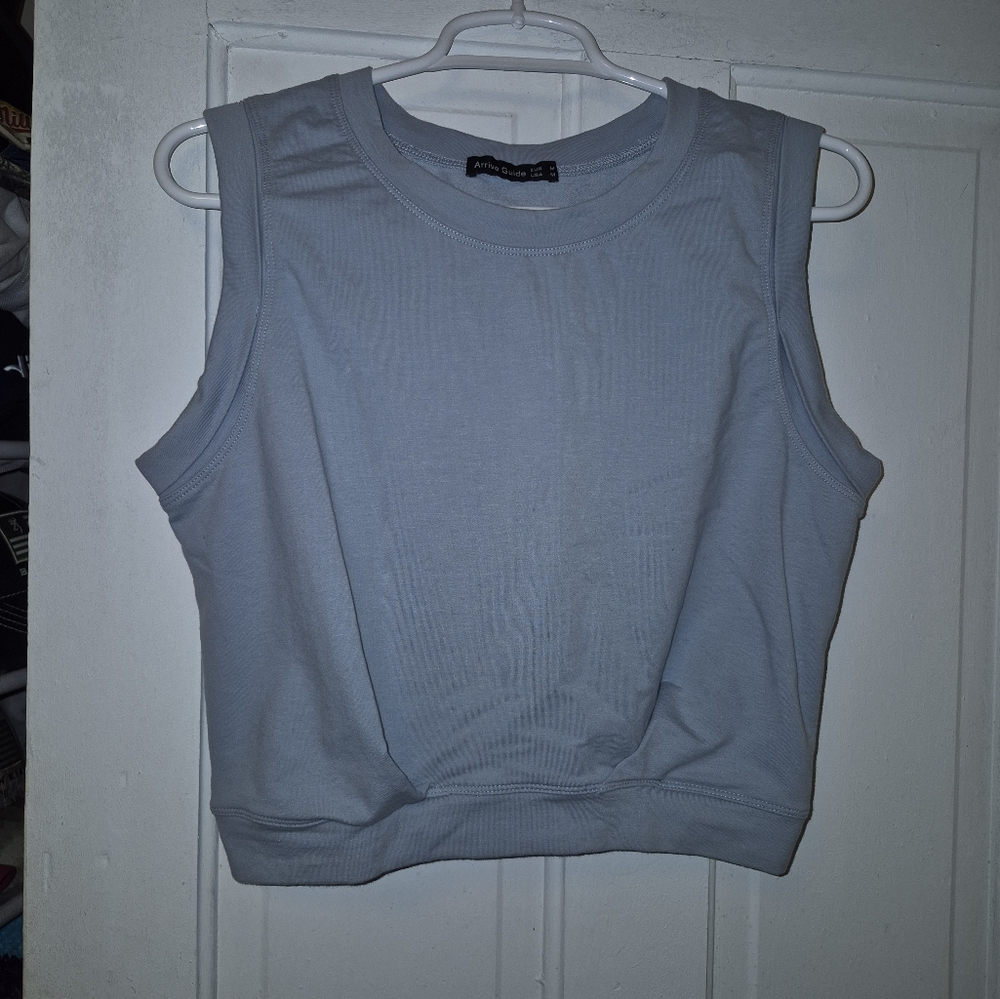 Arrive Guide Blue Sleeveless Crop Med Nwot